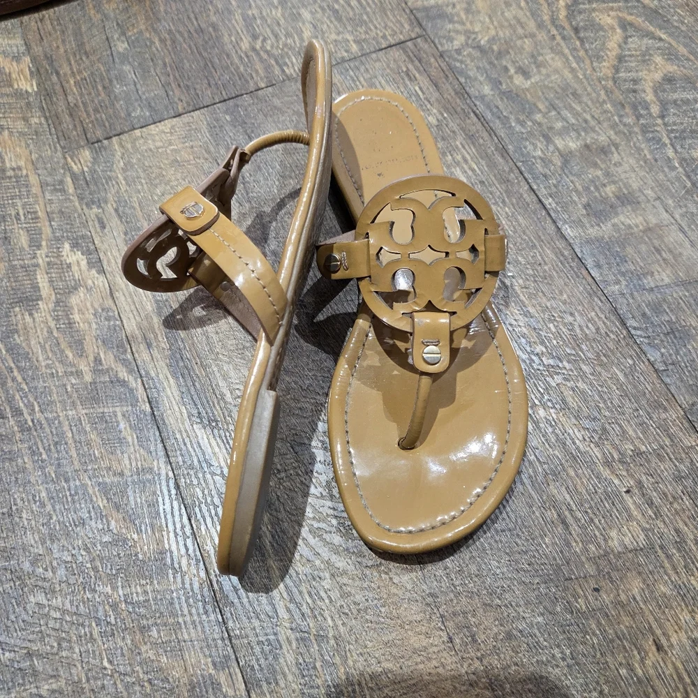Tory Burch Miller Thong Sandals 8.5 - Picture 5 of 13